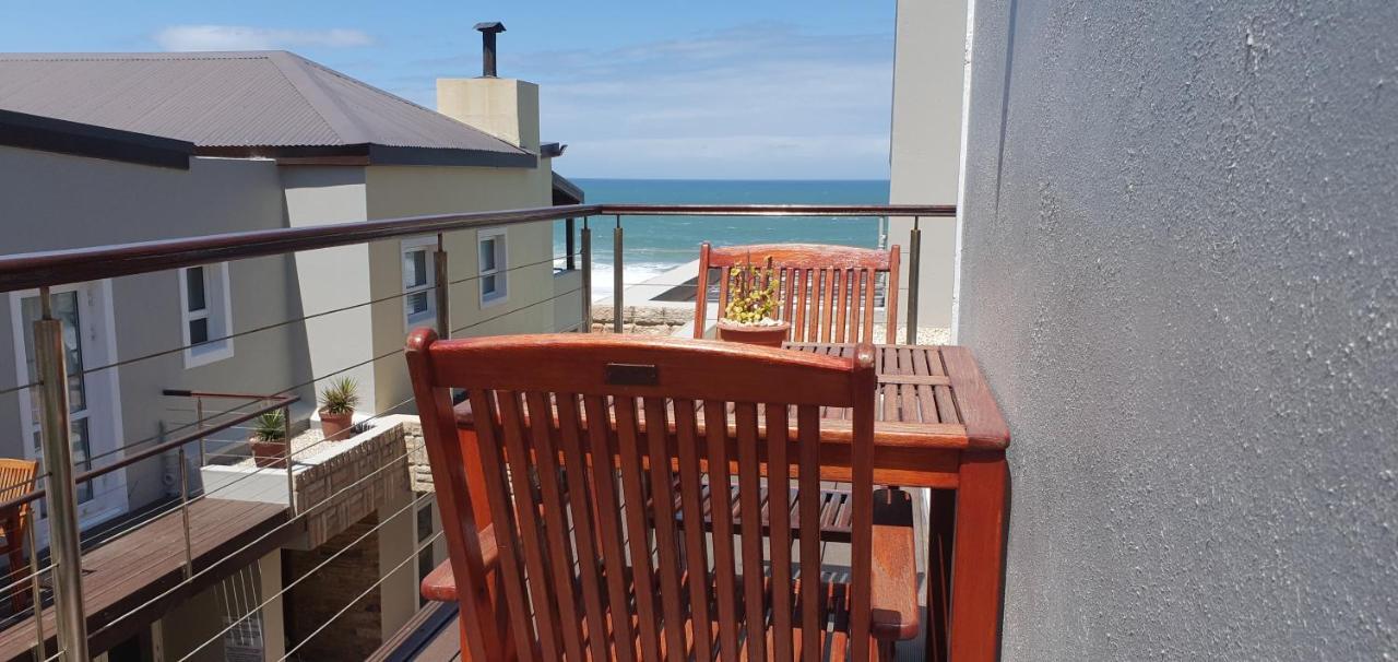 Brenton On The Rocks Hotel Екстериор снимка